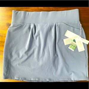 Haus of Grey Golf Tennis Skort. Size L. *NEW*